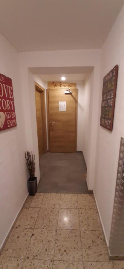 Studio Hochzillertal Mit Sauna & E-Ladestation Appartement Ried im Zillertal Buitenkant foto