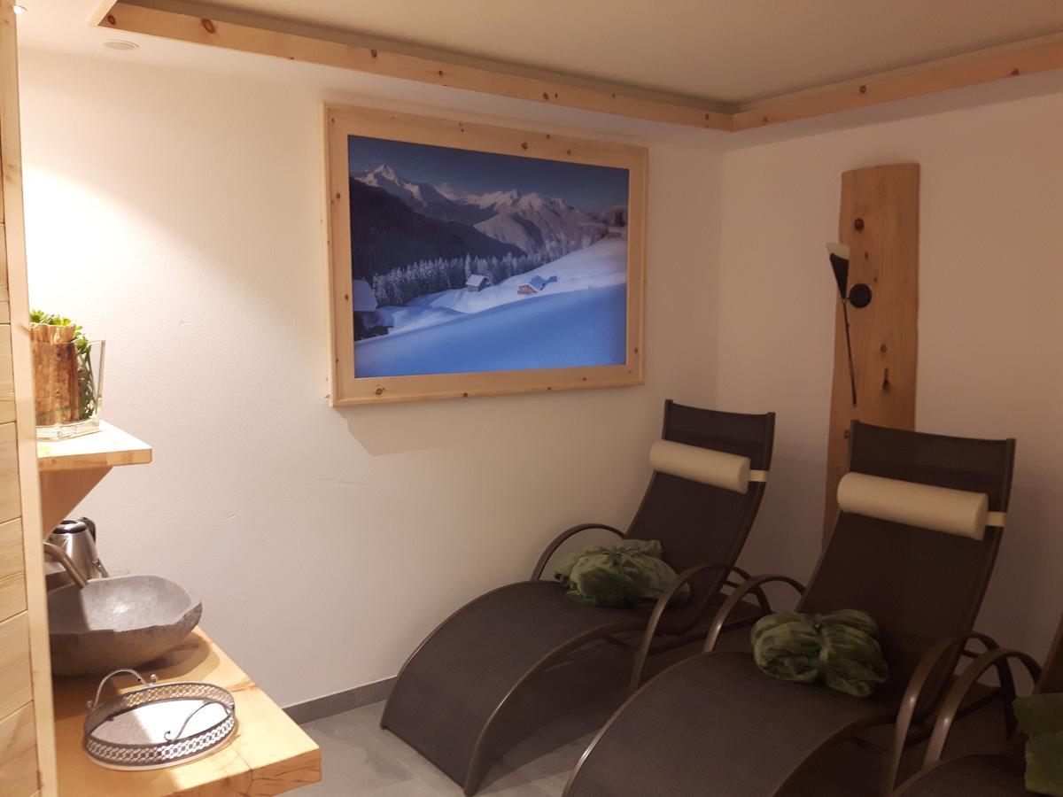 Studio Hochzillertal Mit Sauna & E-Ladestation Appartement Ried im Zillertal Buitenkant foto